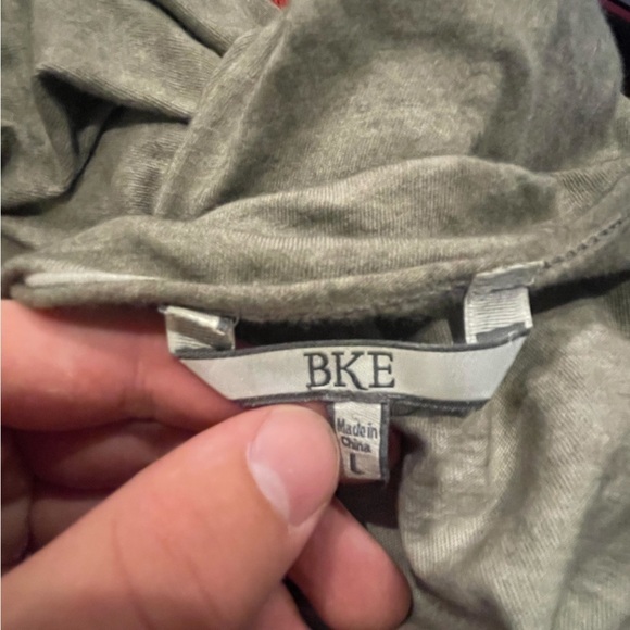 BKE distressed shirt - Picture 6 of 7